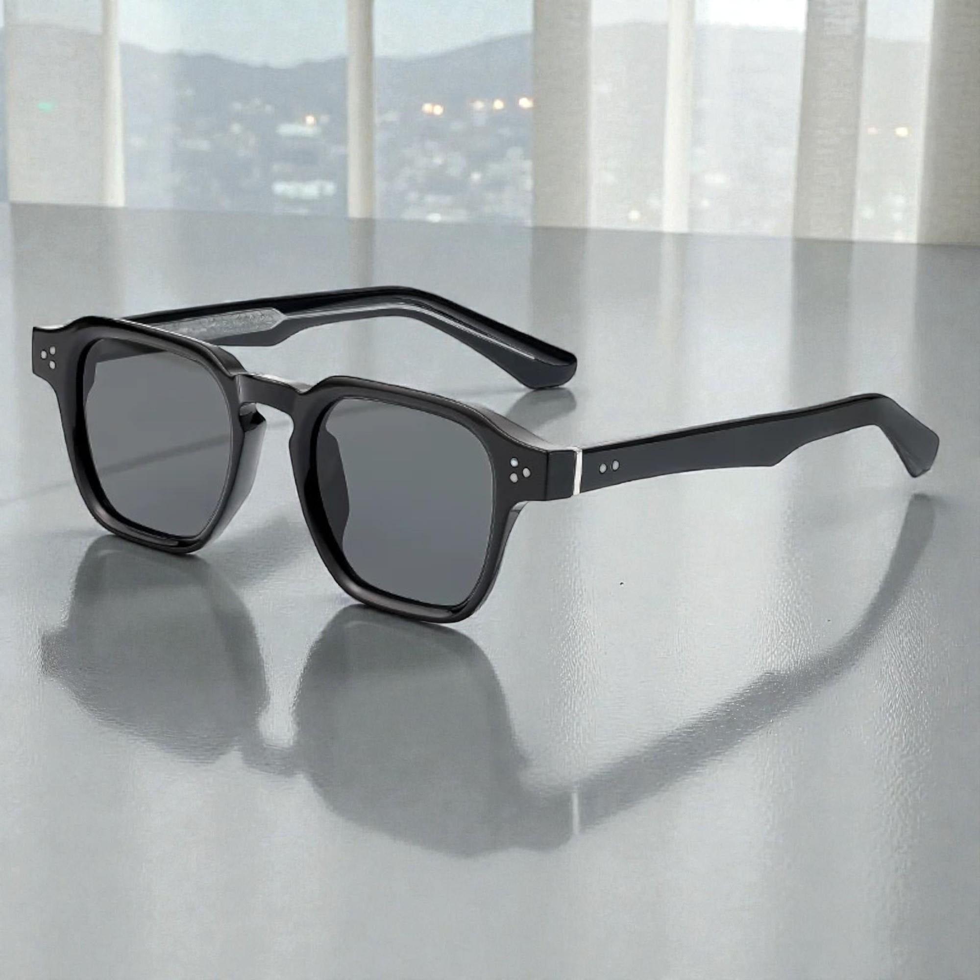 Unisex Travel Y2k Square Sunglasses – Classic Streetwear Shades Gift For Him