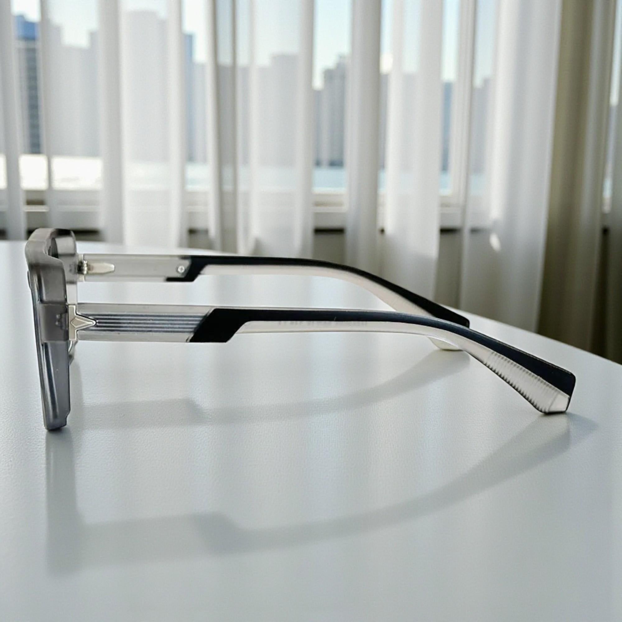 Vintage UV Protection Sunglasses – Unisex Outdoor Travel Shades Gift