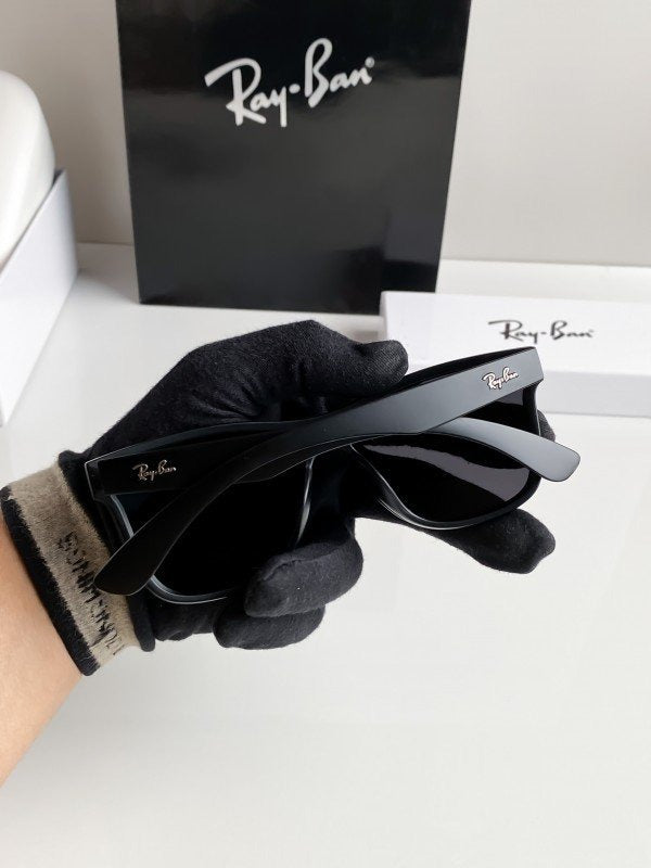 Rayban black Blaze 650
