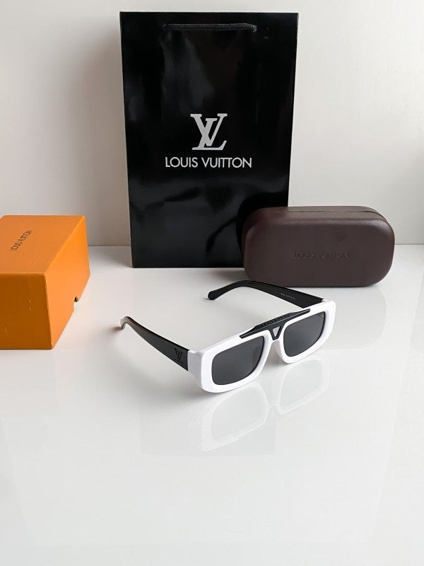 Louis Vuitton 61 Sunglasses Main image