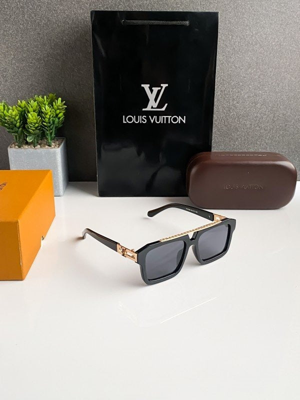 Louis Vuitton 121B Gold Sunglasses