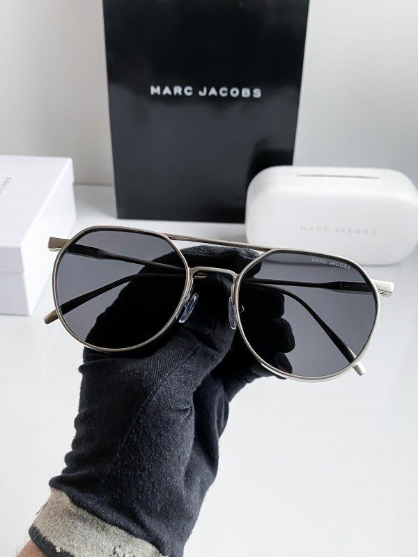 Marc Jacobs 5051