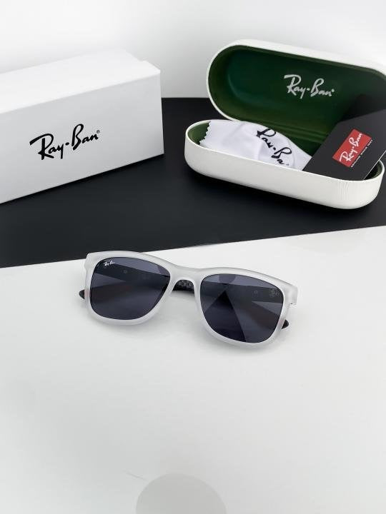 RAYBAN WHITE BLACK 8342
