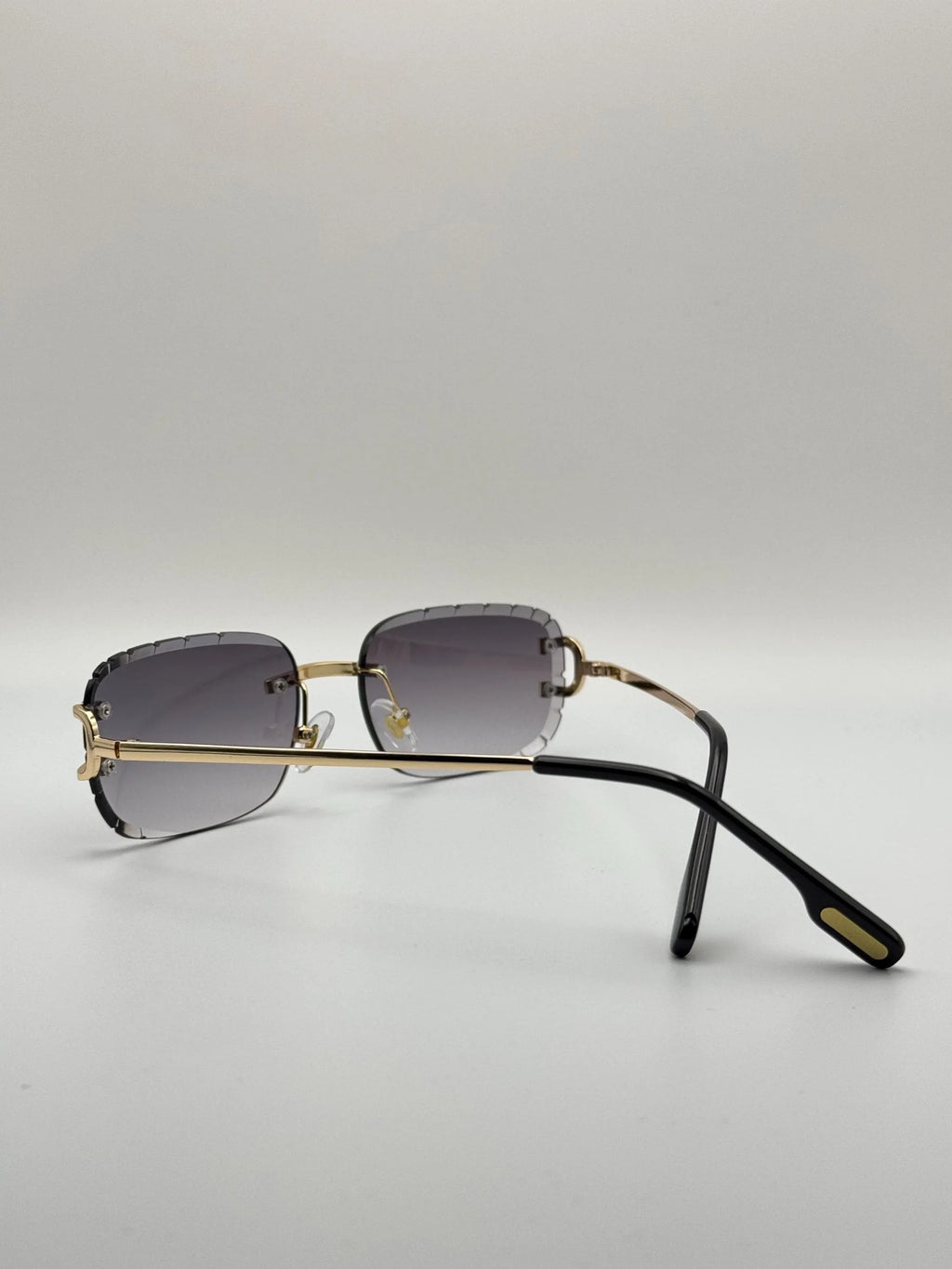 Luxury Rimless Square Gradient Sunglasses: Gold Frame UV Eyewear