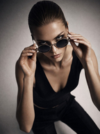 GYNK - Black Lens & Silver-Toned Oval Sunglasses with