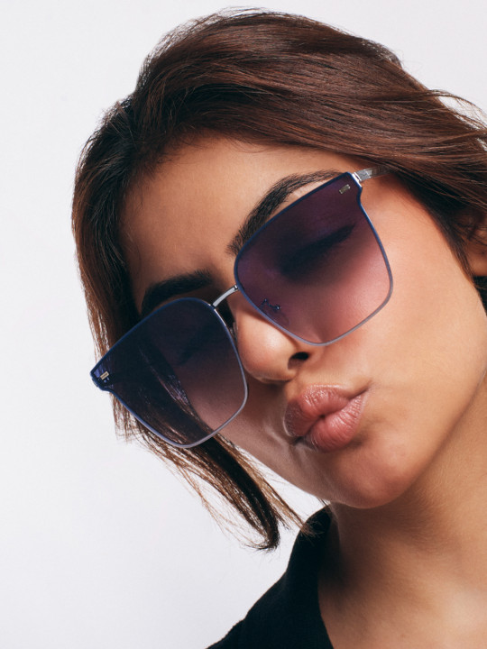 SALTY - Glintzy Unisex Full Rim Fashionable UV Protected Oversized Sunglasses SG0004-BK-PL