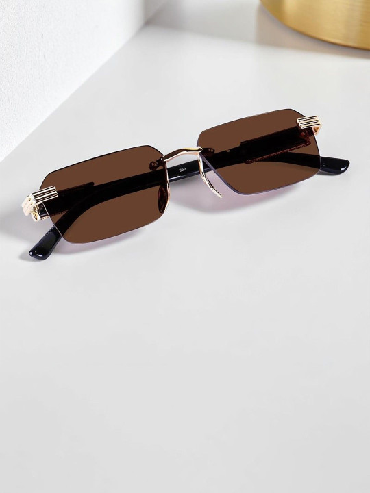 Roadster - The Lifestyle Co. Unisex Rectangle Sunglasses With UV Protected Lens upstock