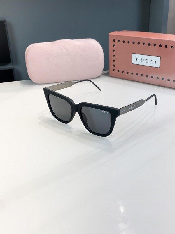 Gucci Black 976 Sunglasses Main image