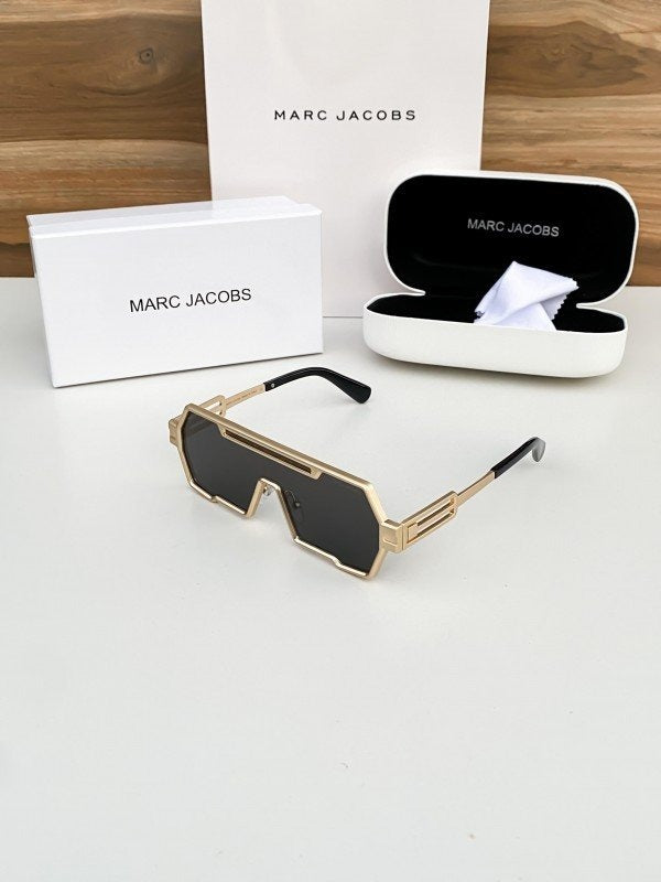 Marc Jacobs gold 18 Main image