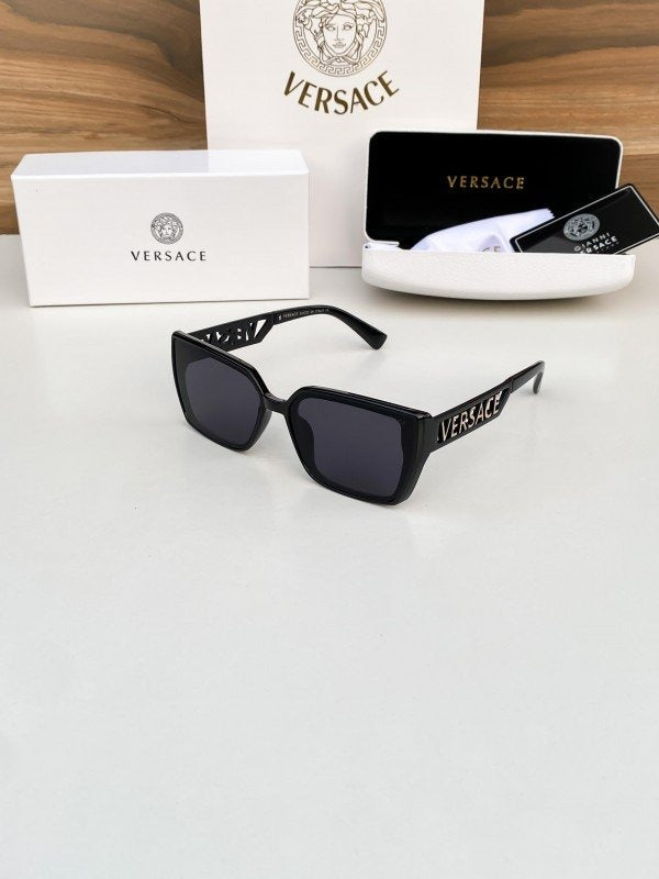 Versace Black 62 Sunglasses Main image