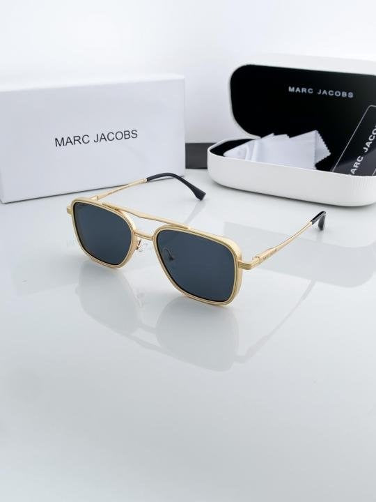 MARC JACOBS gold black 519 Main image