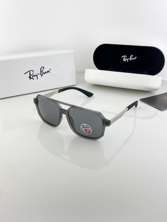 RAYBAN GREY BLACK 4605 Main image