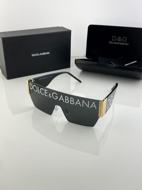 Dolce & Gabbana Gold Black 6864 Sunglasses Main image