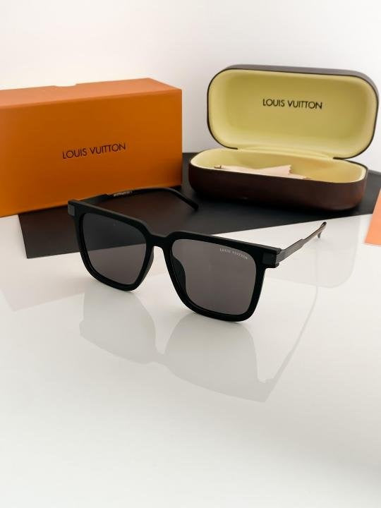 Louis Vuitton Black 58779 Sunglasses Main image