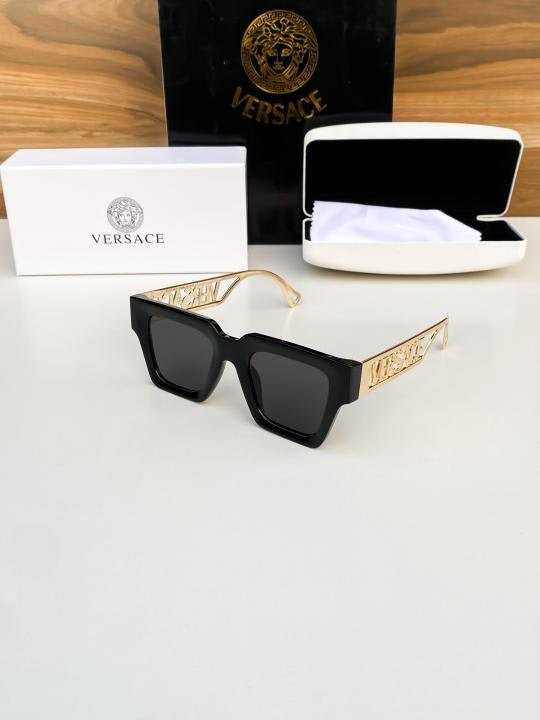 Versace Gold Black 8800 Sunglasses Main image