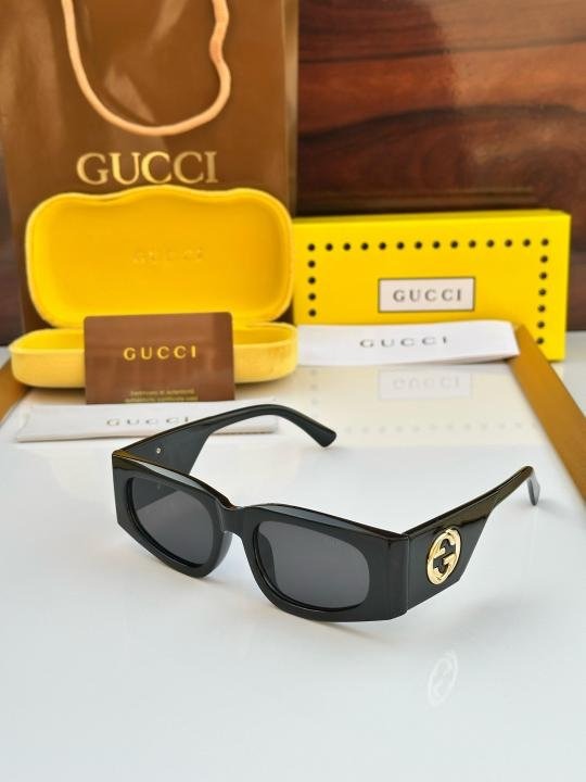 Gucci 118 Sunglasses Main image
