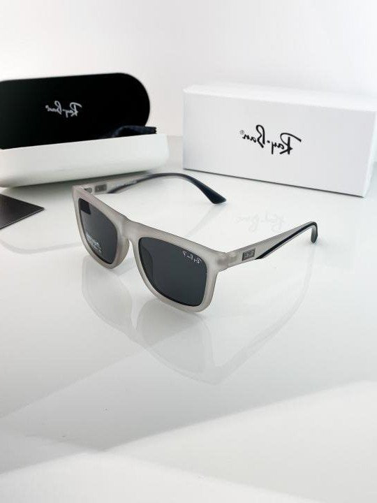RAYBAN GREY BLACK 4558