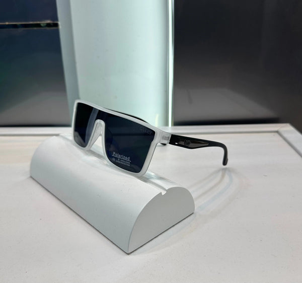 Gucci Black Ice 8208 Ultimate Luxury Shade