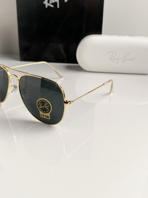 Rayban gold black 3026