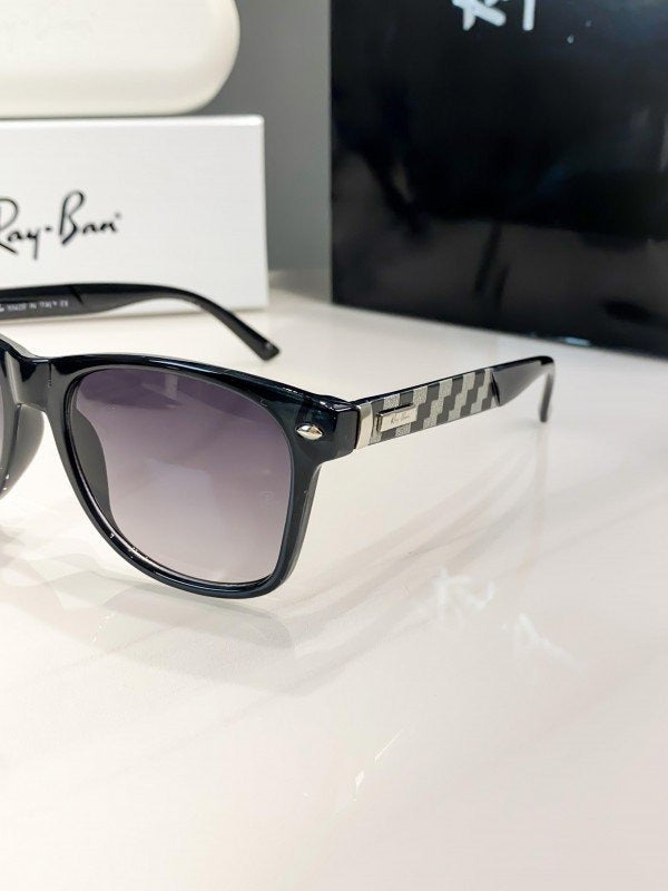 Rayban black shaded 2152