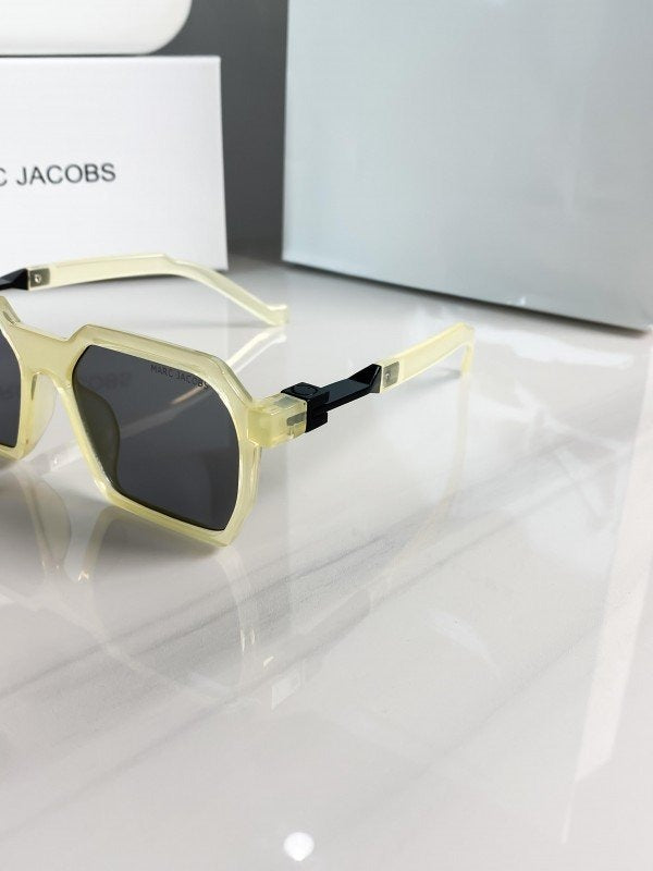Marc Jacobs 5089 Secondary image
