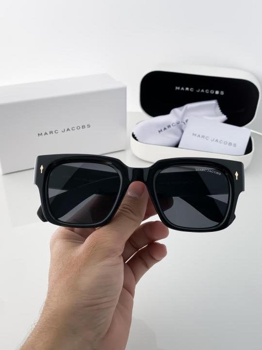 MARC JACOBS BLACK 11-26