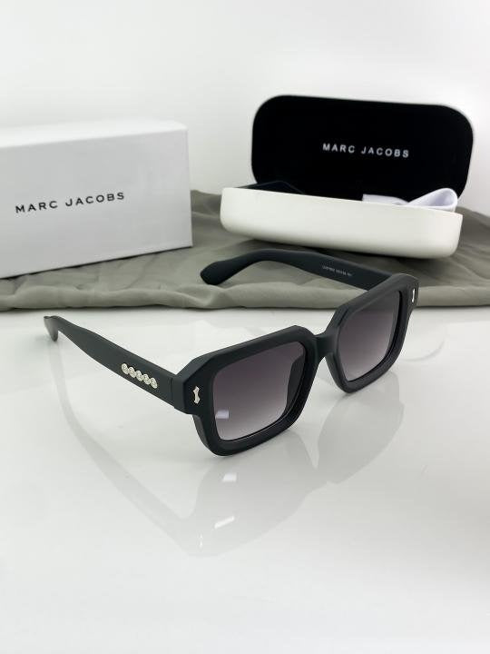 MARC JACOBS BLACK SHADED 37002 Secondary image