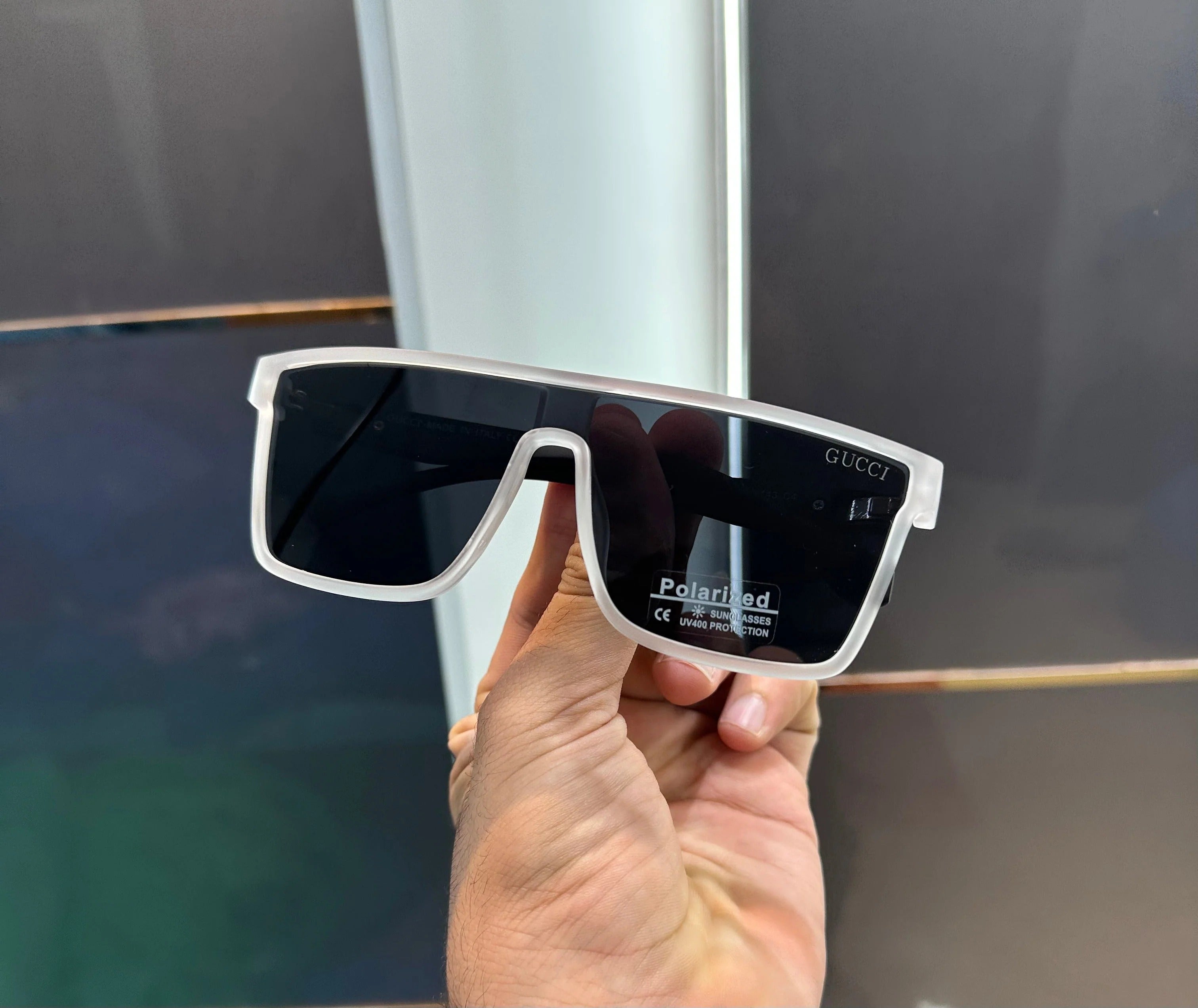 Gucci Black Ice 8208 Ultimate Luxury Shade Secondary image