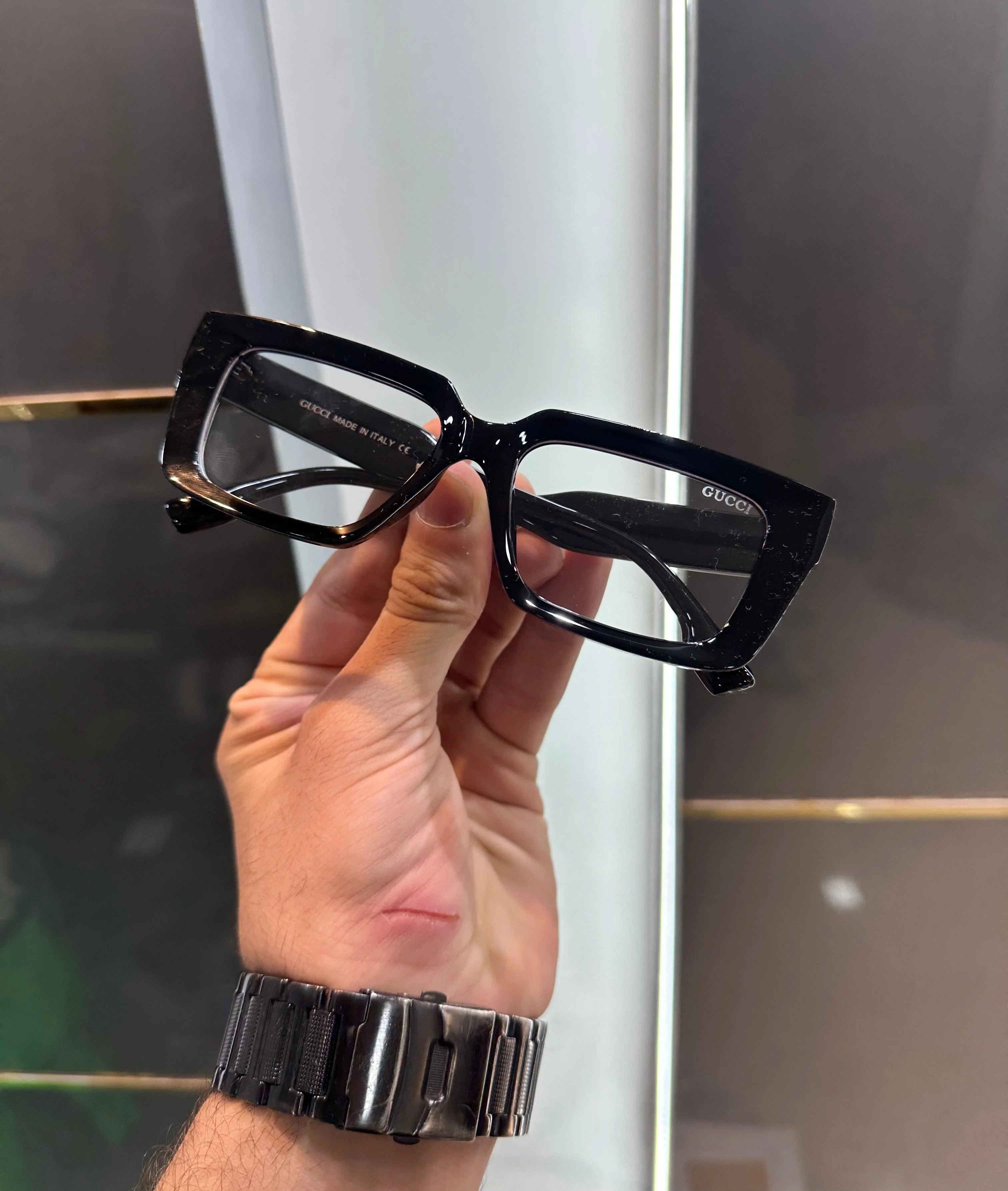 Gucci 2379 Transparent Ultimate Luxury Shade