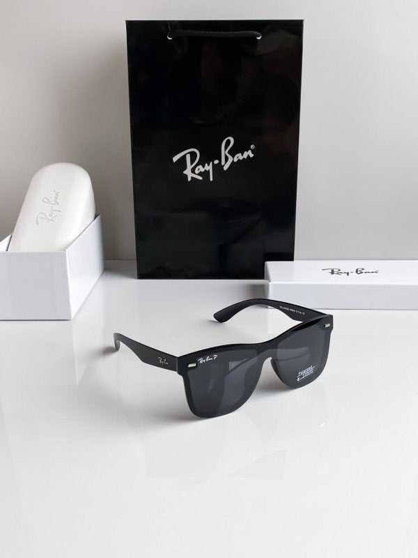 Rayban black Blaze 650