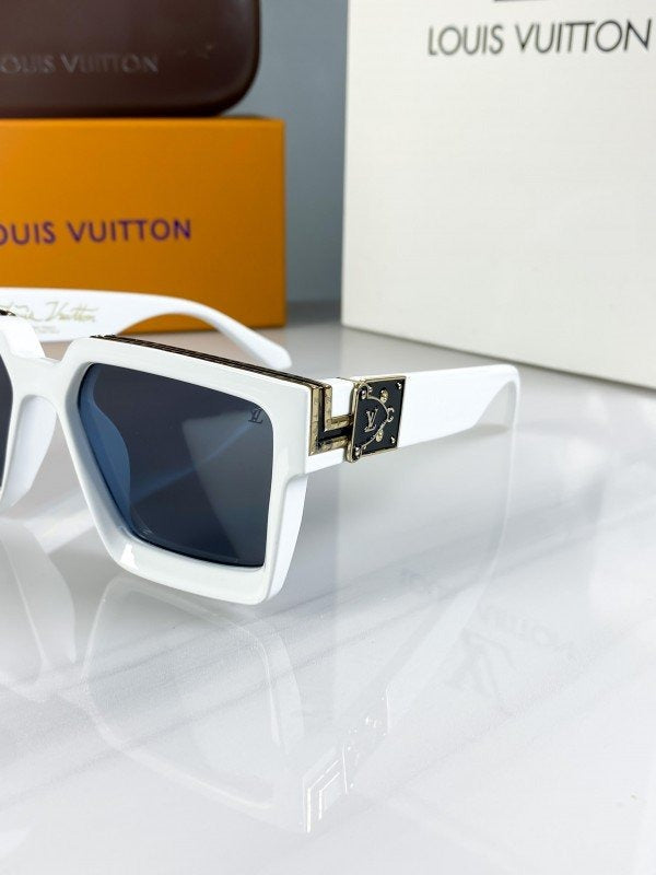 Louis Vuitton 15 Sunglasses