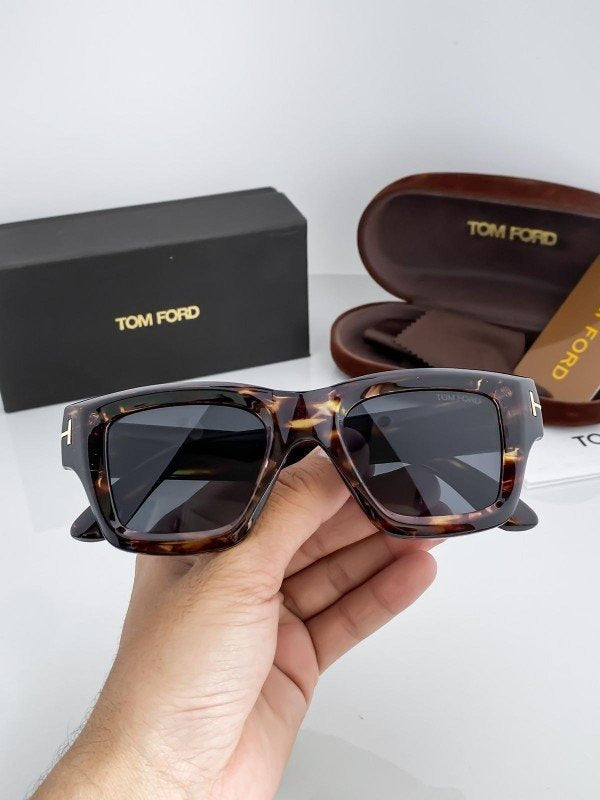 Tom Ford Tiger 184 Sunglasses Secondary image