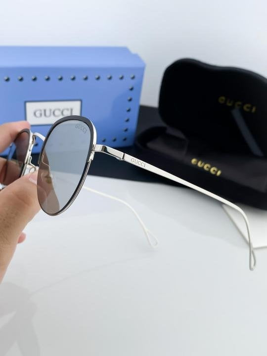 Gucci Mercury 551 Sunglasses