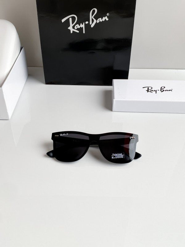 Rayban black Blaze 650