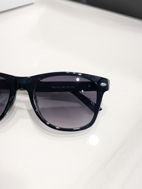 Rayban black shaded 2152