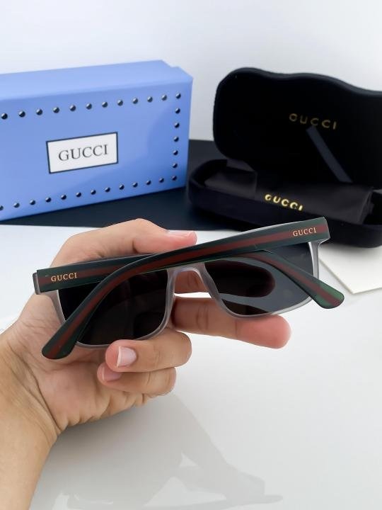 Gucci Grey Black 83123 Sunglasses