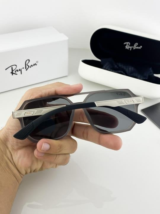 RAYBAN GREY BLACK 4605