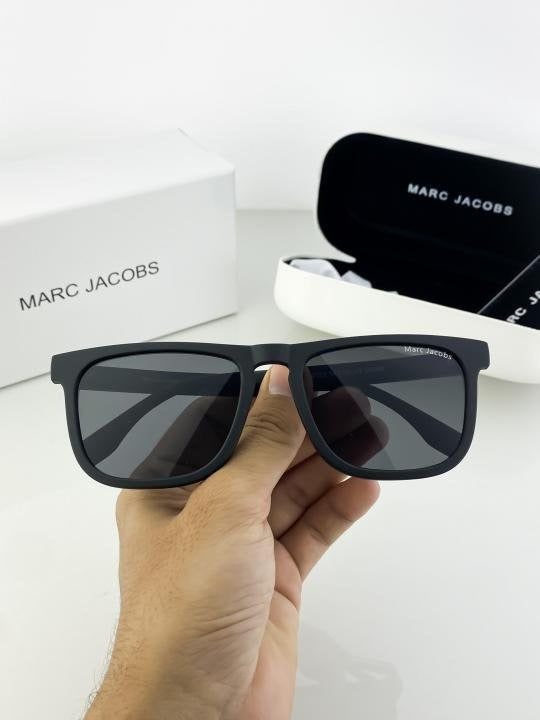 MARC JACOBS BLACK 58703