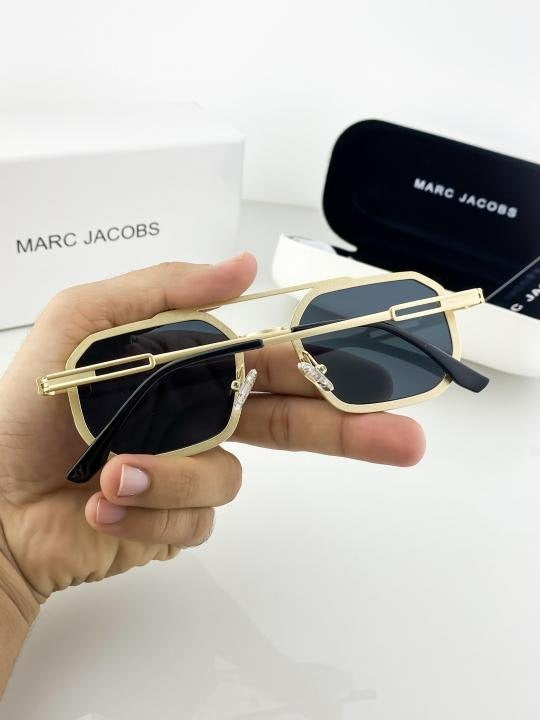 MARC JACOBS GOLD BLACK 518