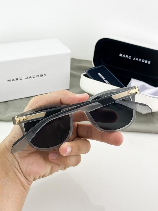 MARC JACOBS GREY BLACK 62003