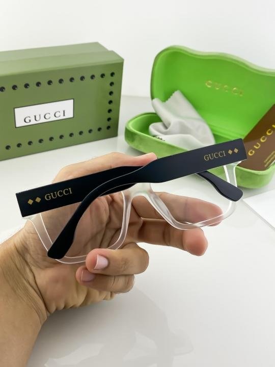 Gucci Plano 2610 Sunglasses