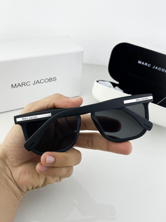 MARC JACOBS BLACK 58703