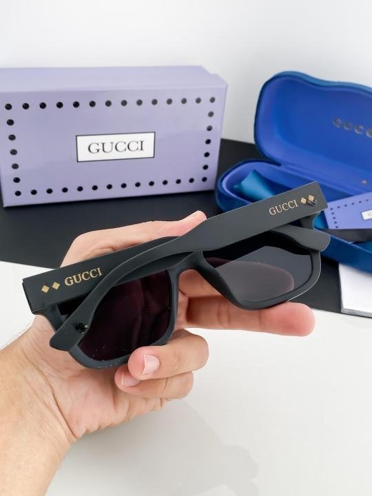 Gucci Black 2610 Sunglasses