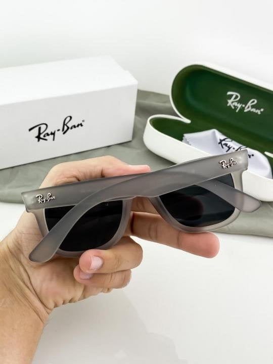RAYBAN GREY REVERSE 0502