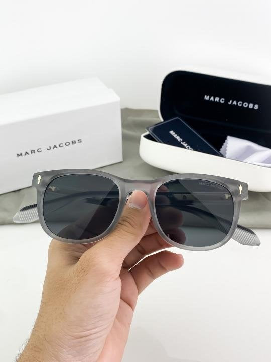 MARC JACOBS GREY BLACK 62003