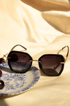 Hexagonal Front Lens Sunglasses